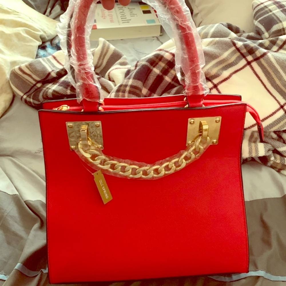 Brand new purse with tags